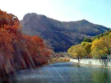 詹雯婷微博，从Faye到詹雯婷，一段音乐之旅的蜕变与坚持